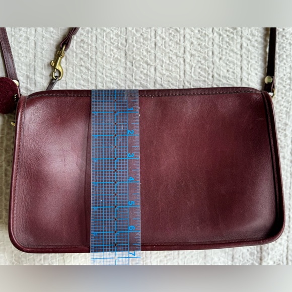 SOLD DONT BUY Vintage 70s 80s leather crossbody bag Kosta’s originals Small - Picture 14 of 16